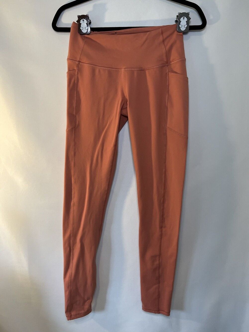 Victoria Sport Knockout Orange Coral Pockets Tight Work Out Leggings Small